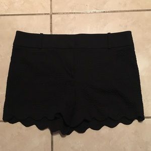 Used Loft black scallop shorts - size L